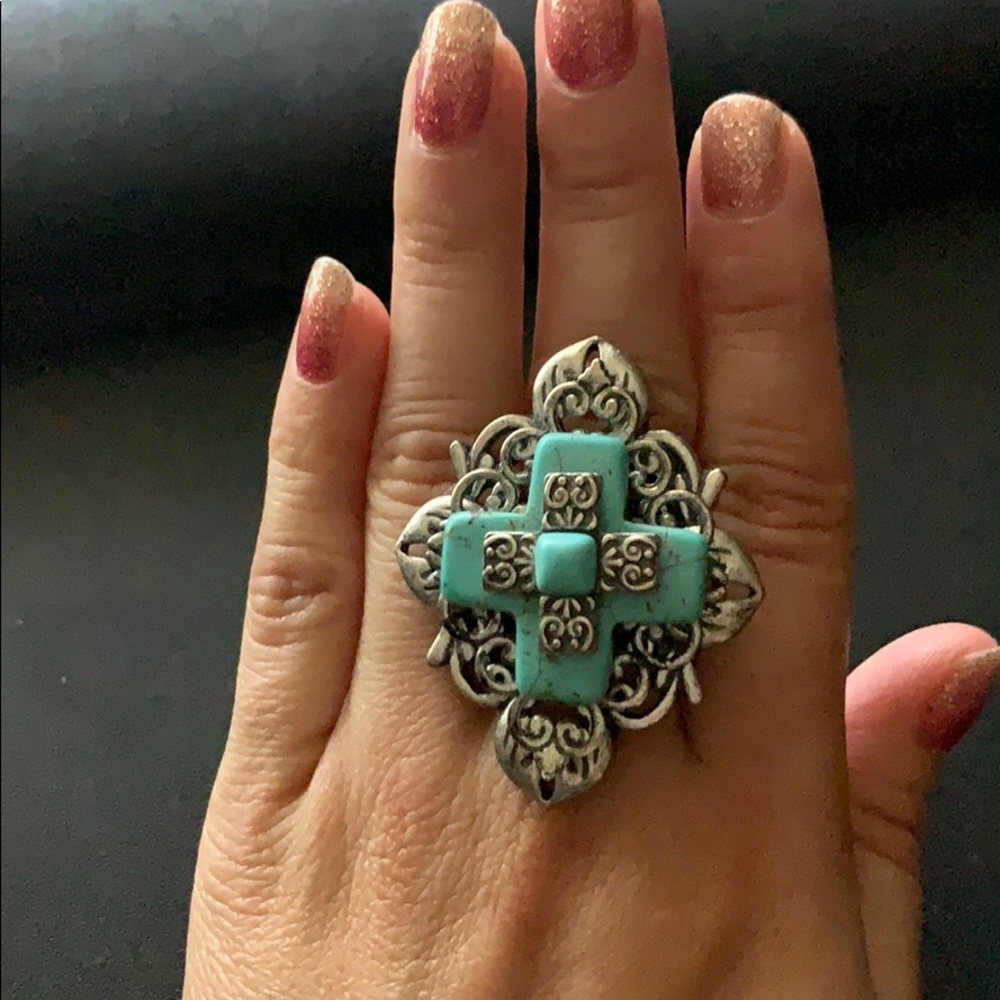 Ring - Picture 4 of 4